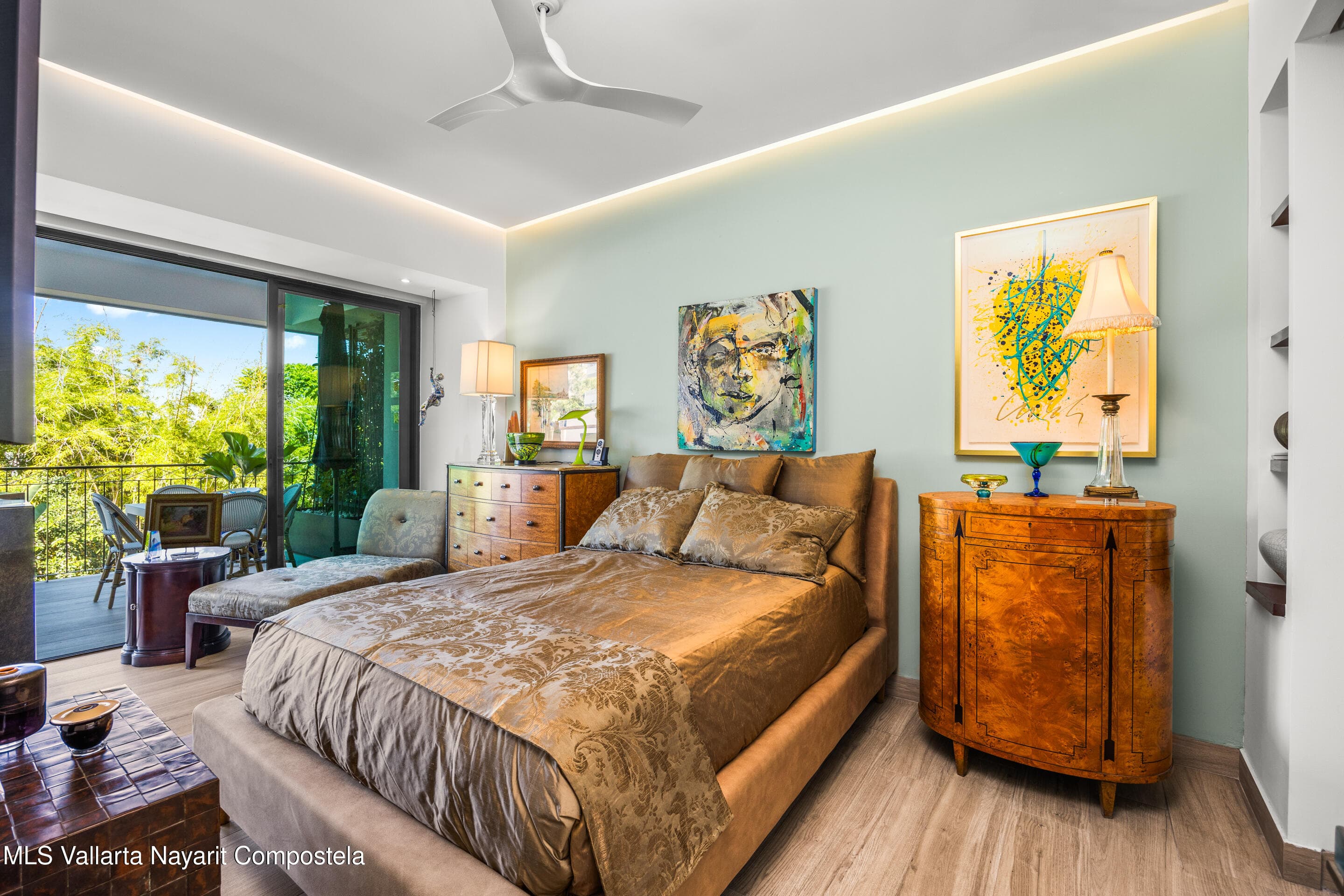 Lofts Los Delfines 10