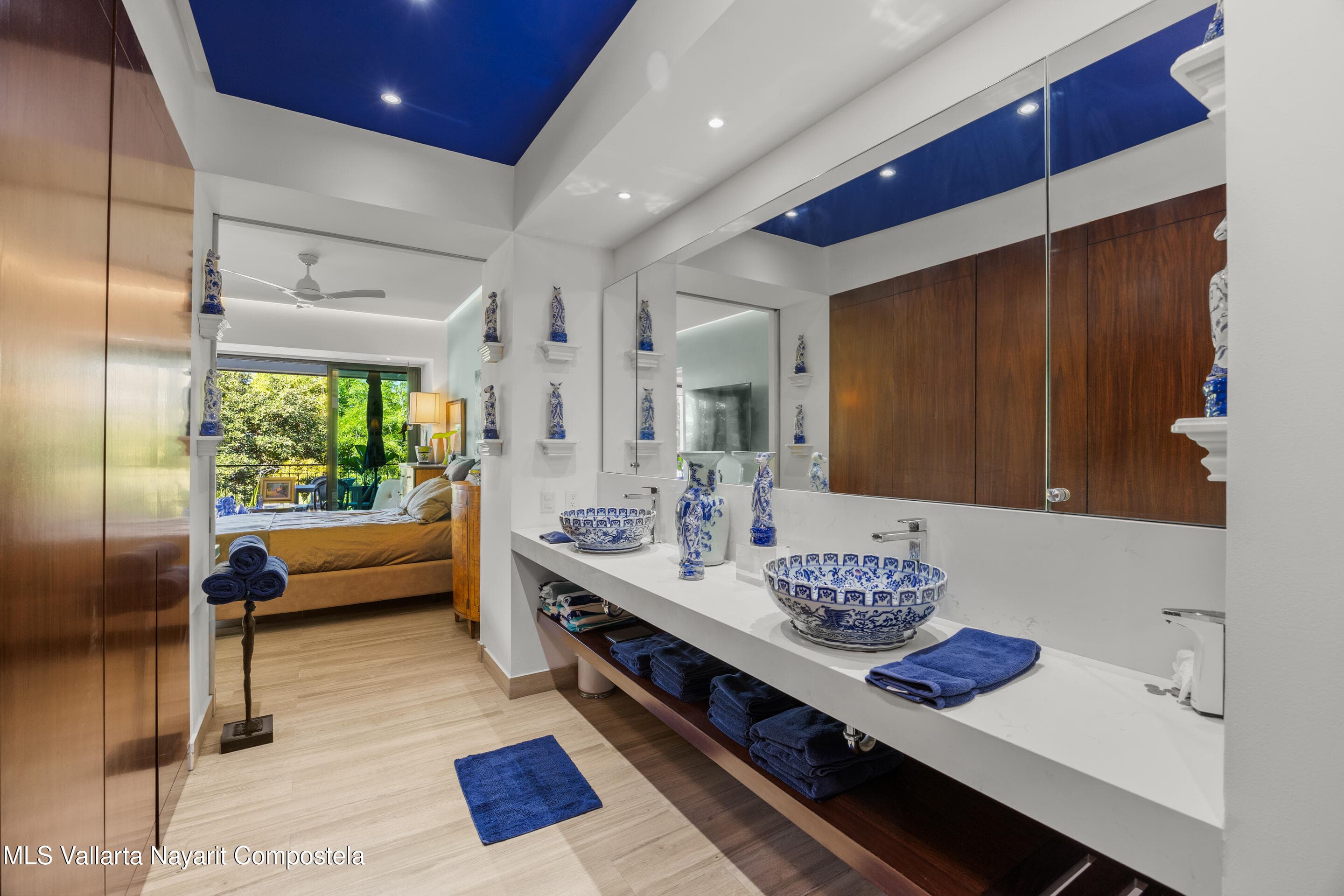 Lofts Los Delfines 18