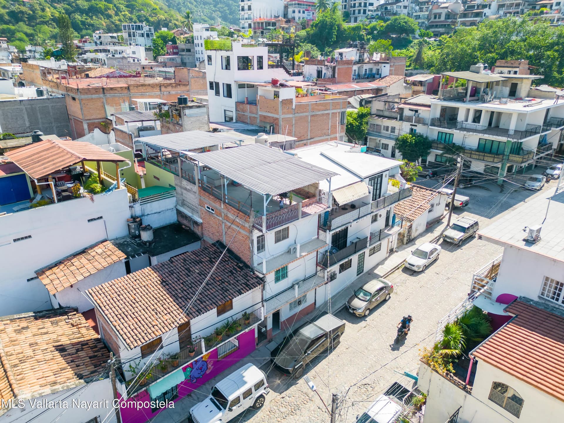 221 Naranjo 6