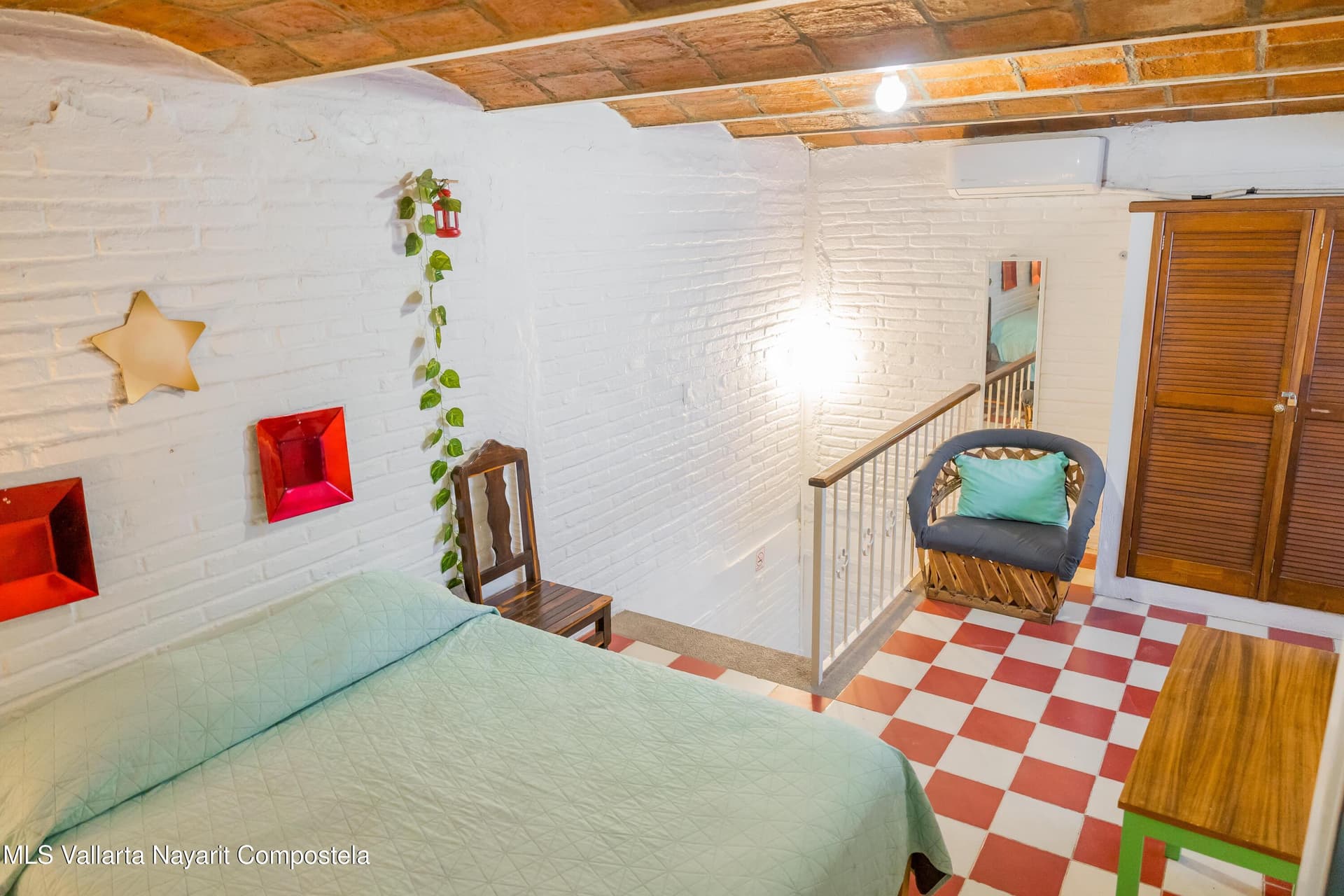 221 Naranjo 28