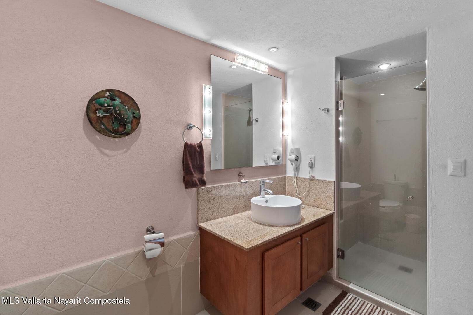 Grand Venetian 10