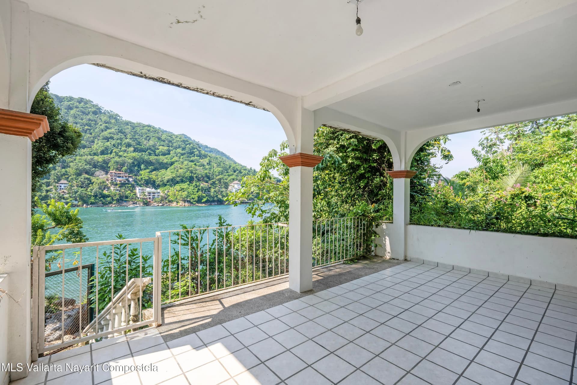 Lote 33 Carr a Barra de Navidad Manz 4 24