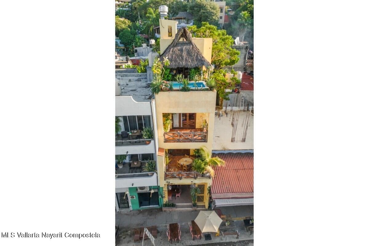33 Calle Mariscal 2