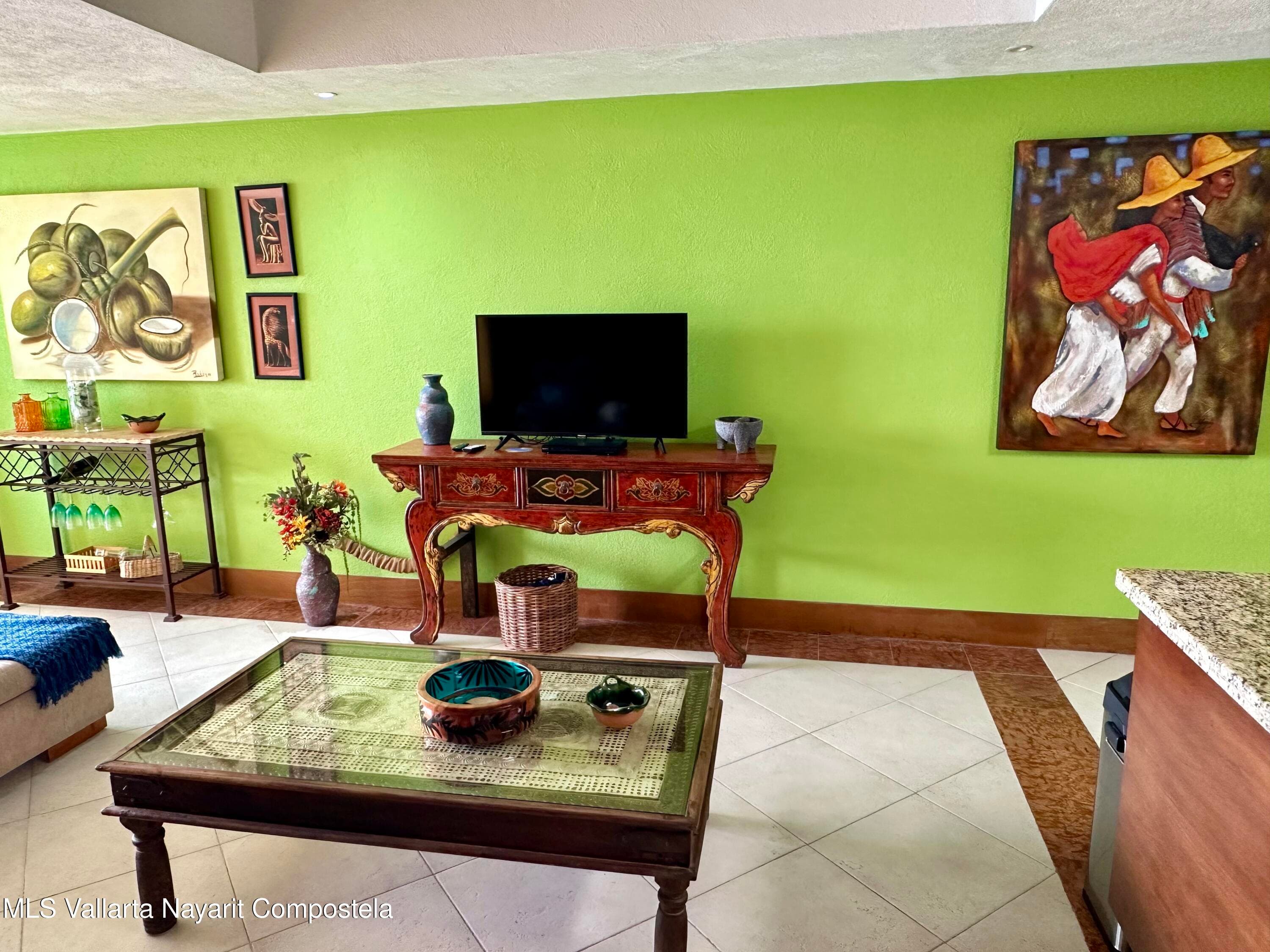 2477 Bld. Francisco Medina Ascencio 12