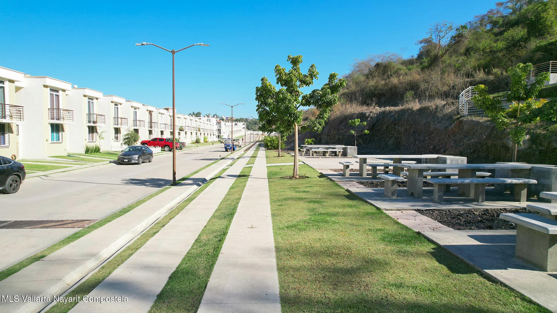 41 Paseo de la Canada 12