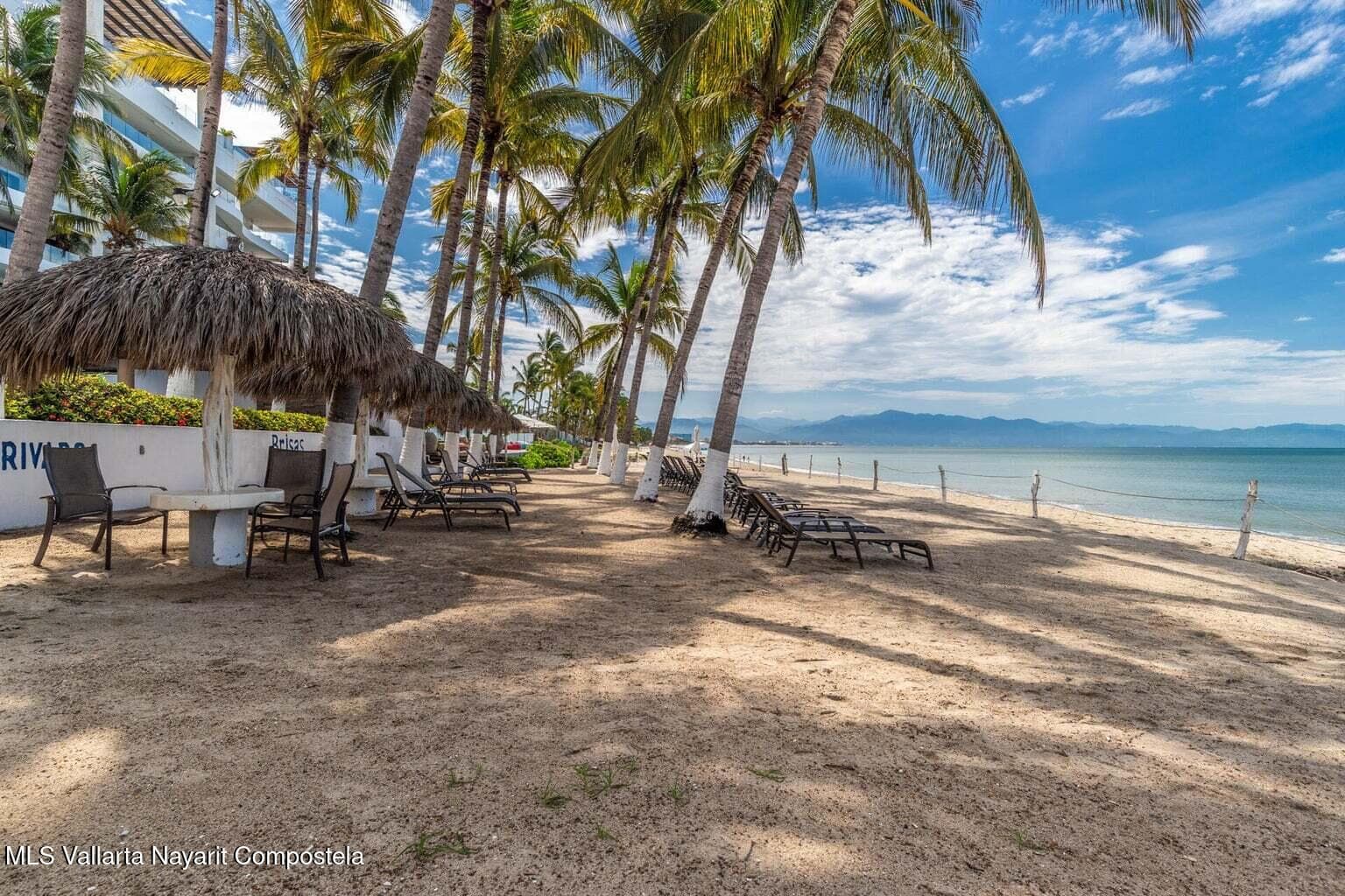 Brisas de Vallarta 37