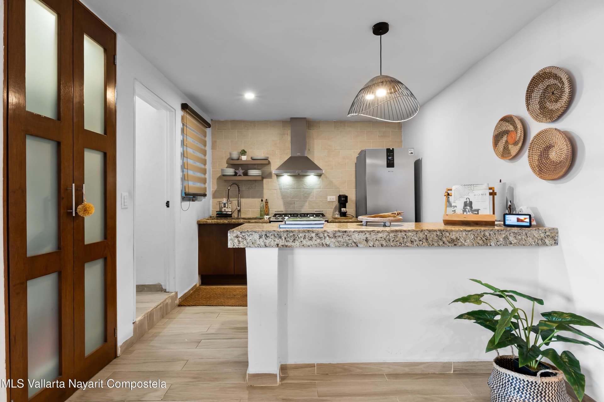 415 PRISCILIANO SANCHEZ AV. 14