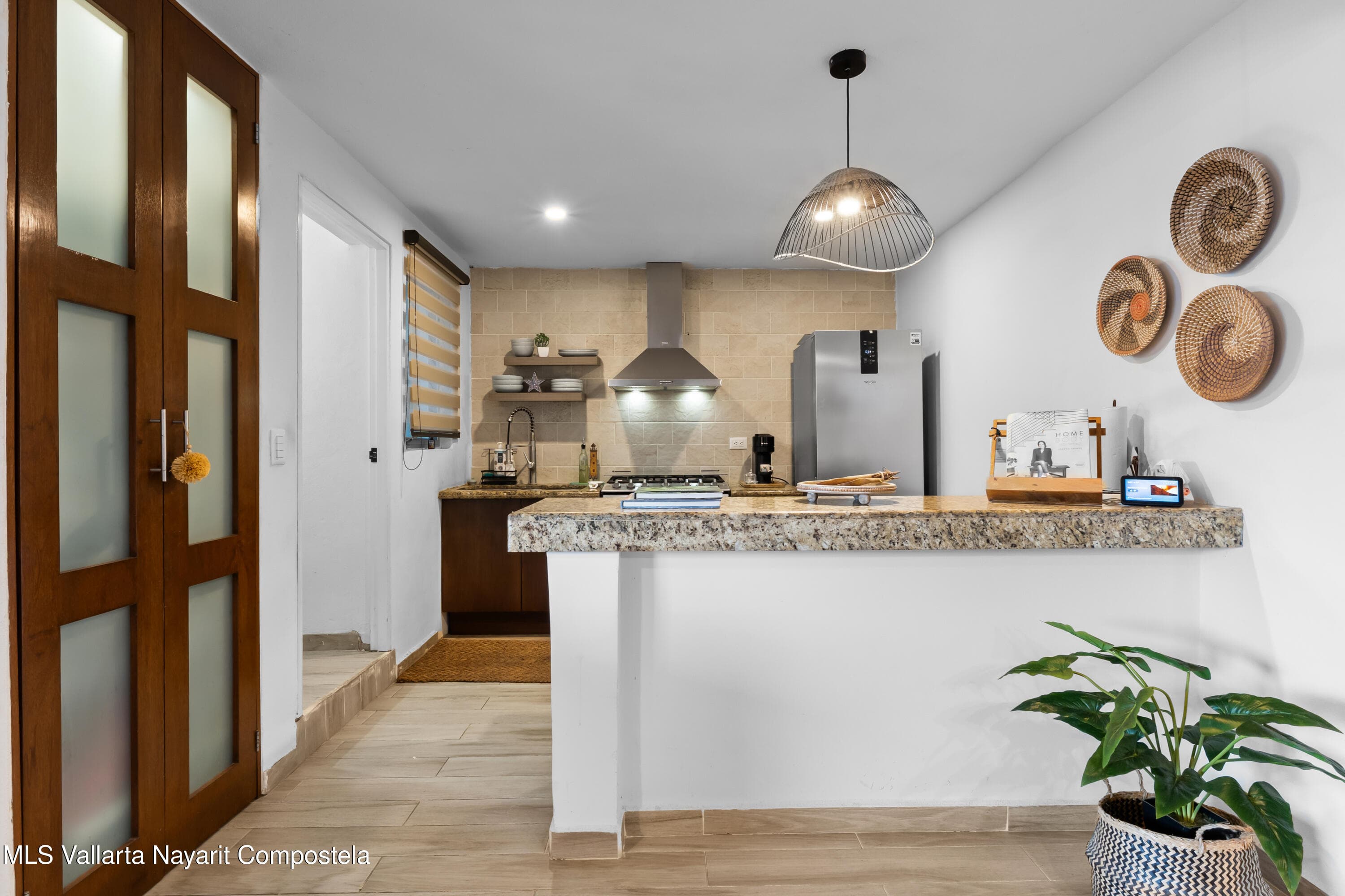 415 PRISCILIANO SANCHEZ AV. 14