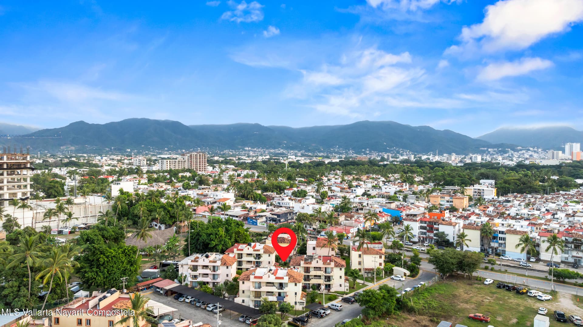 415 PRISCILIANO SANCHEZ AV. 36