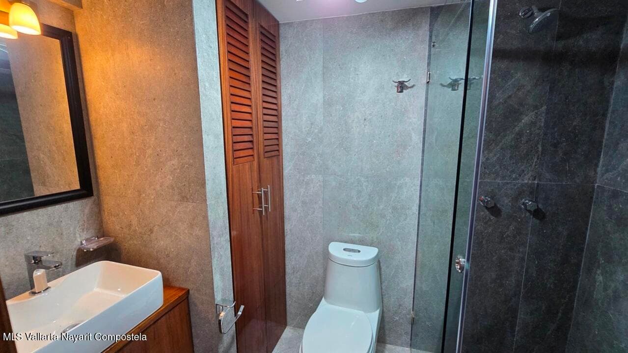 470 C. Fco I. Madero 16