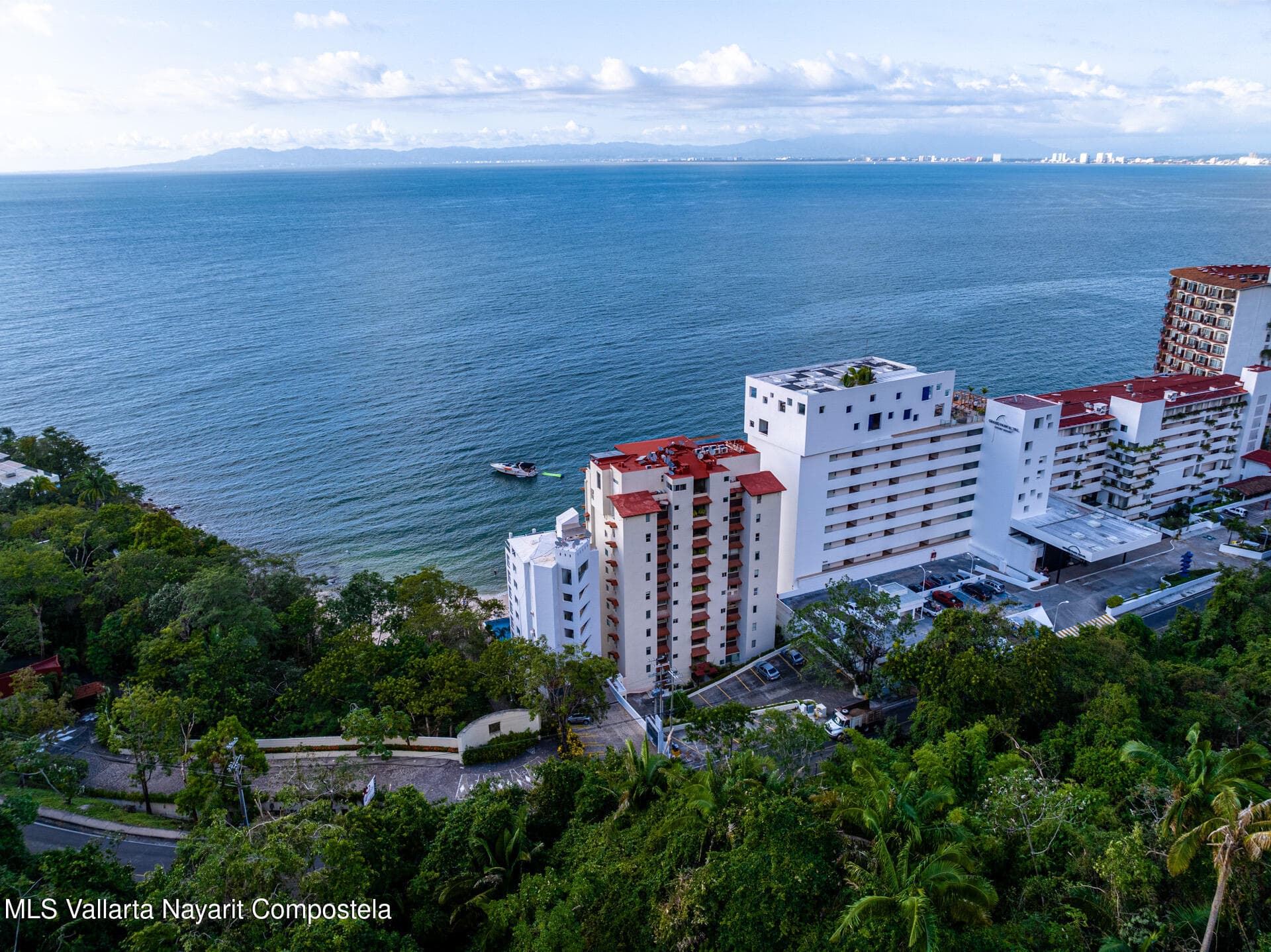 8.5 Carr. Pto Vallarta - Barra Nav 27
