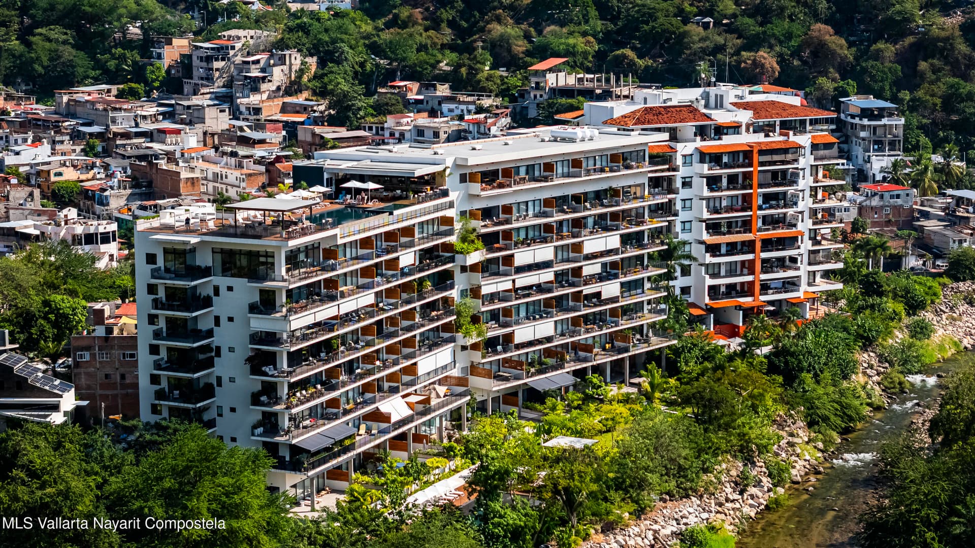 Oasis at Riviera Cuale 39