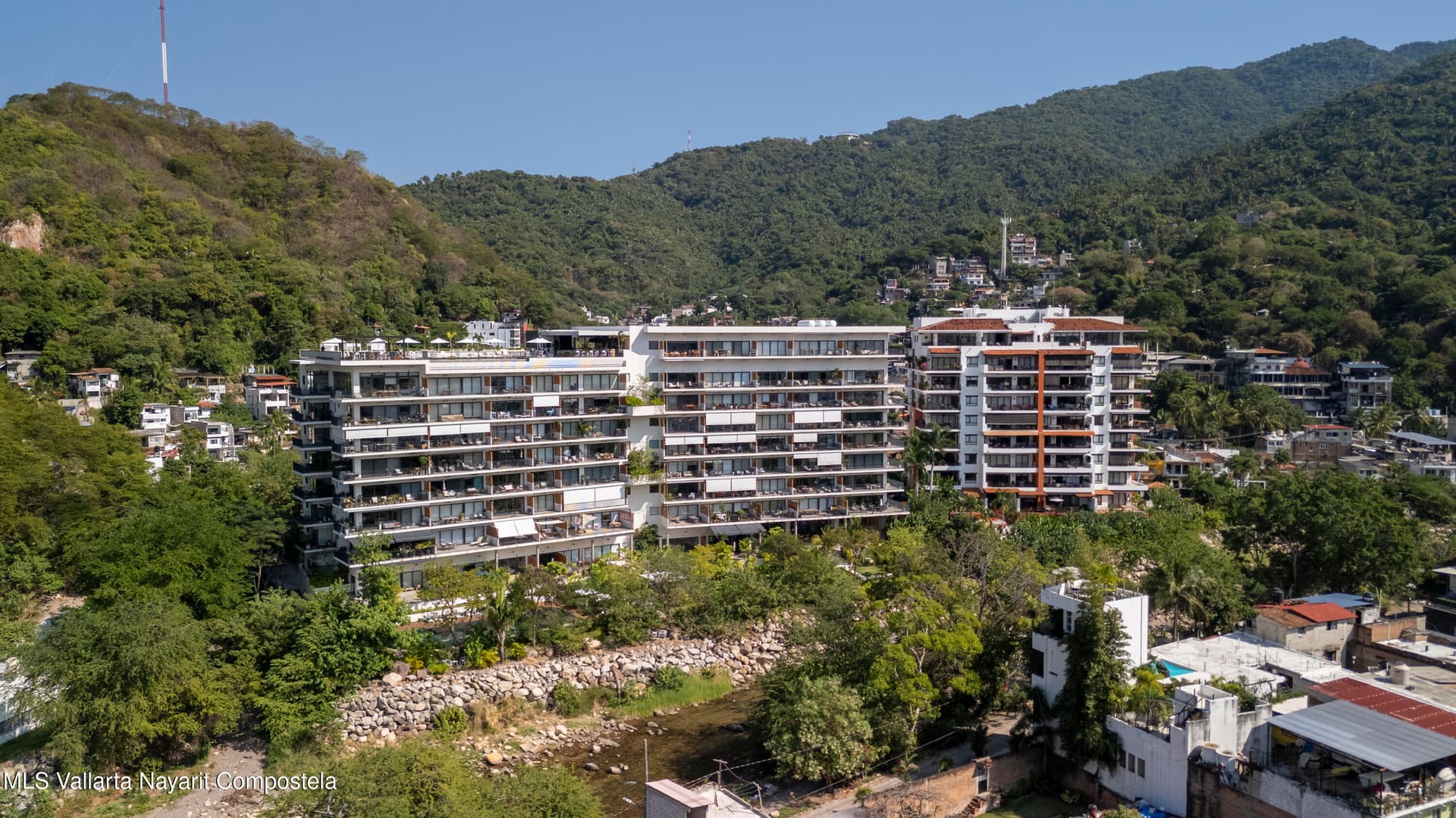 Oasis at Riviera Cuale 40