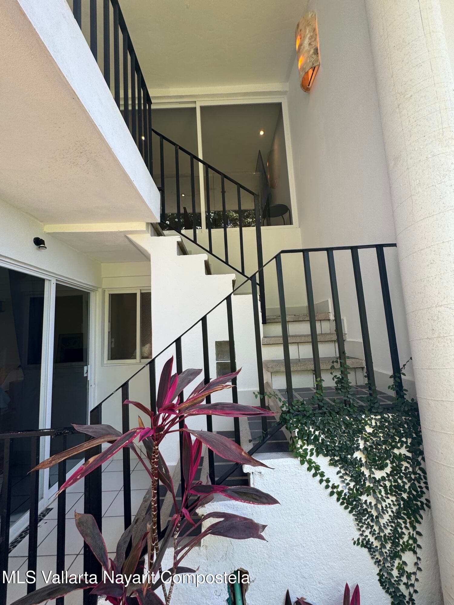 La Canada 27