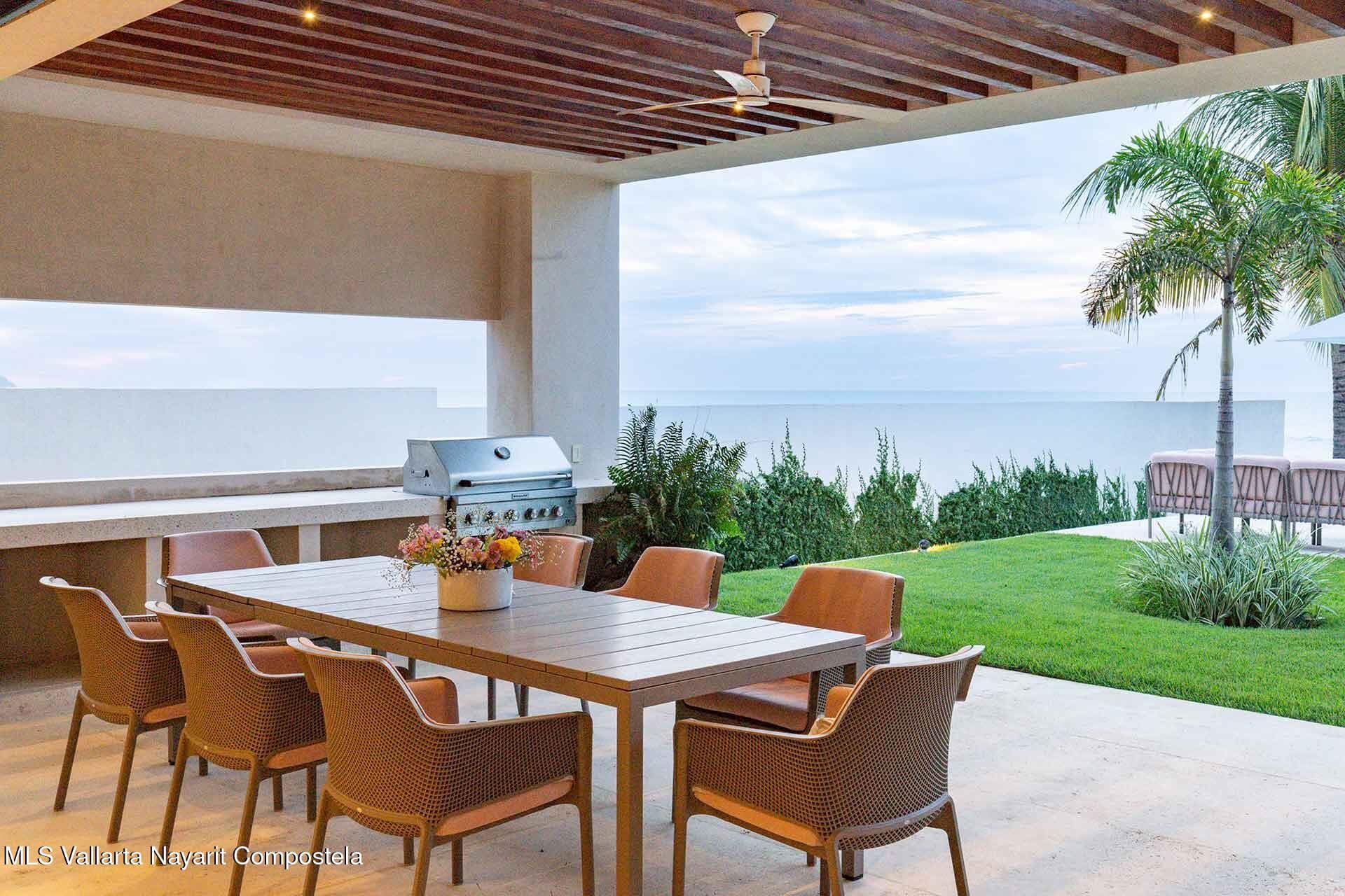 Lot 16 Las Olas 5