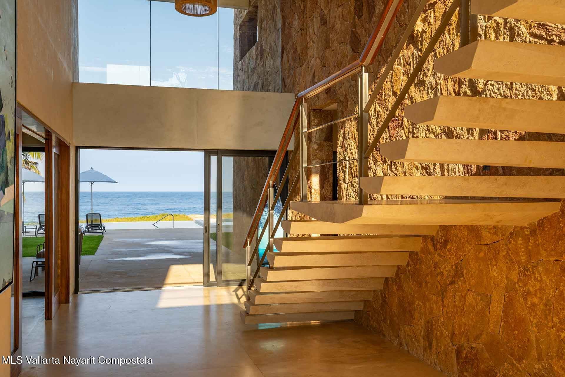 Lot 16 Las Olas 38