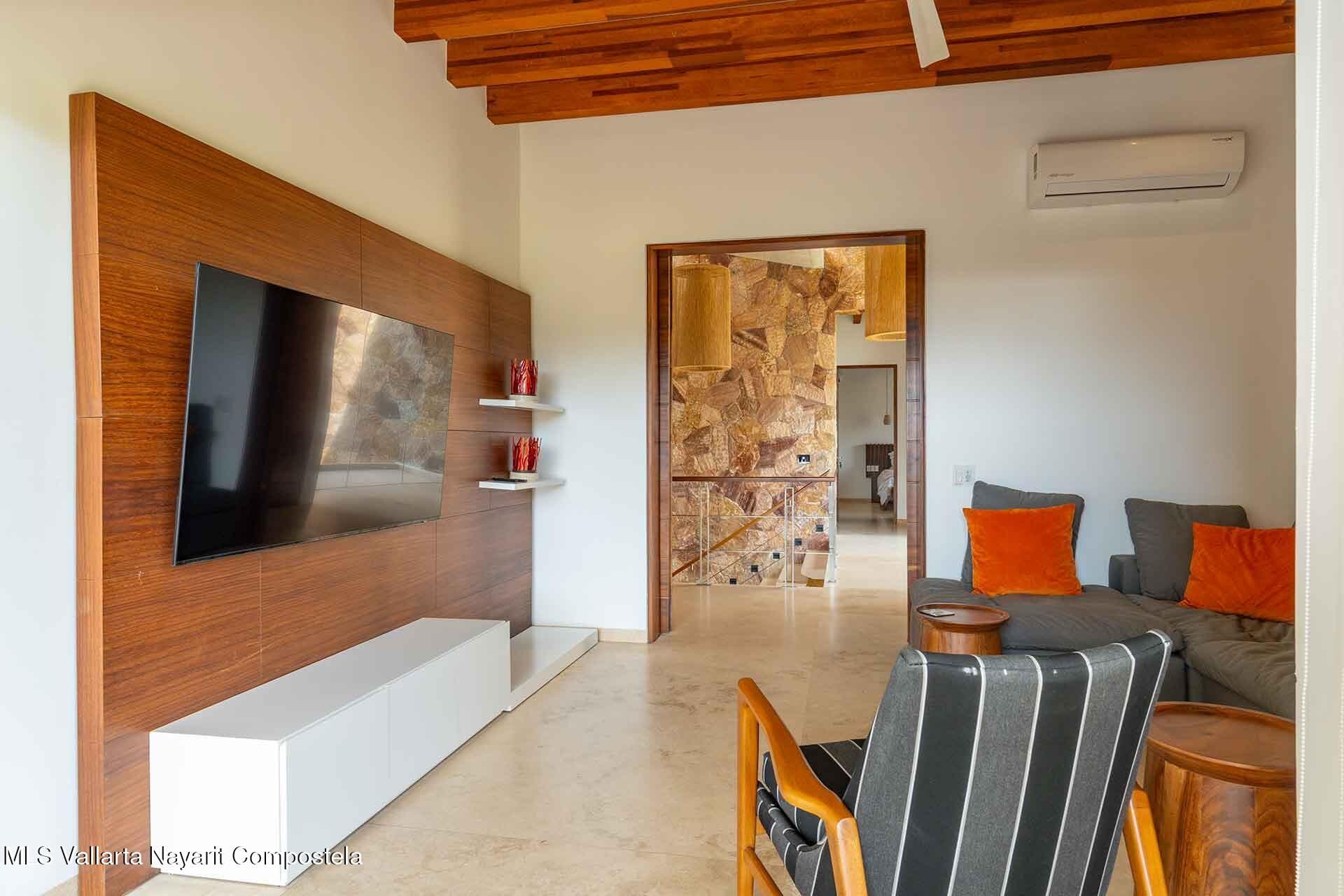 Lot 16 Las Olas 34