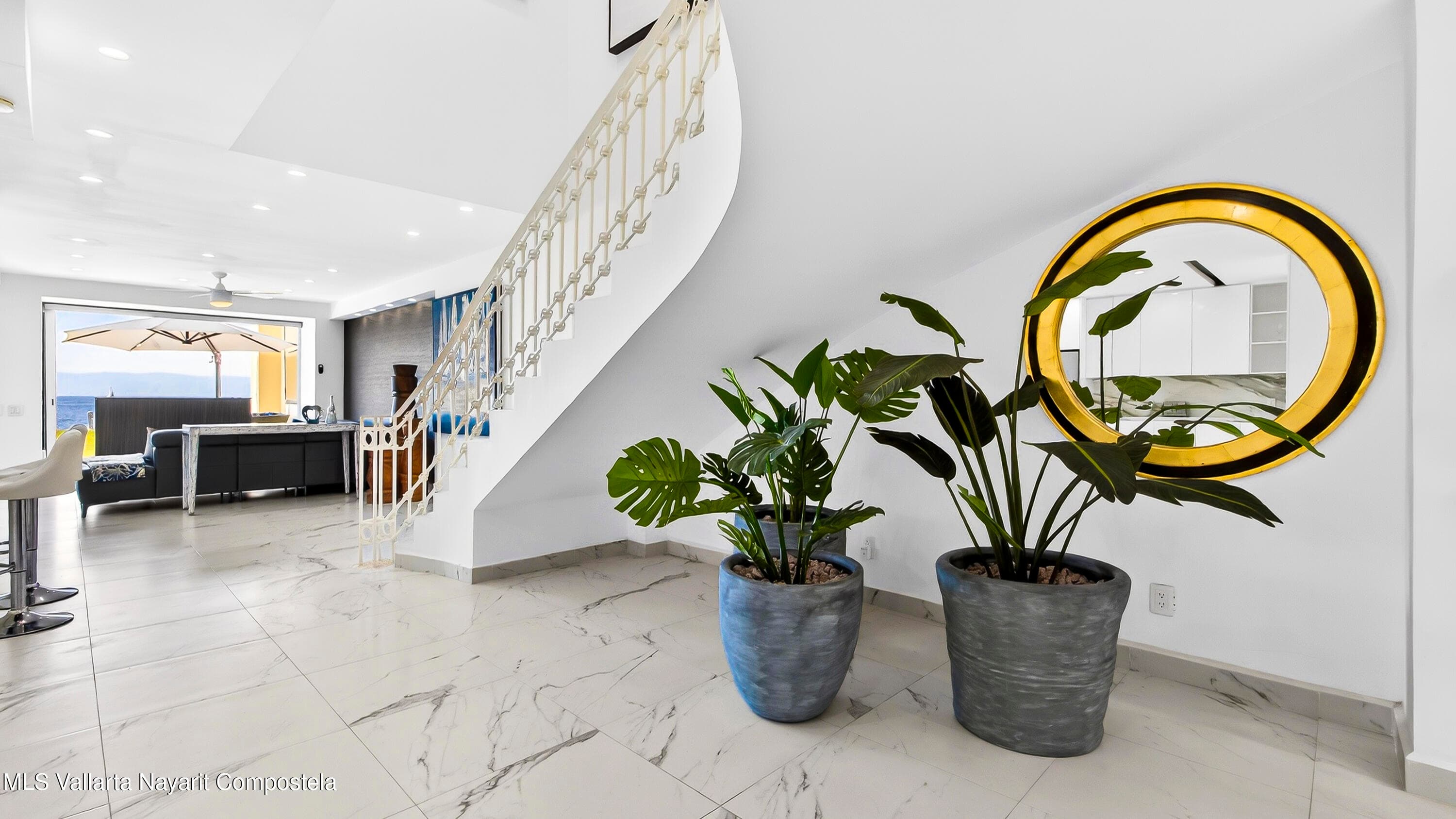 Bay View Grand 6