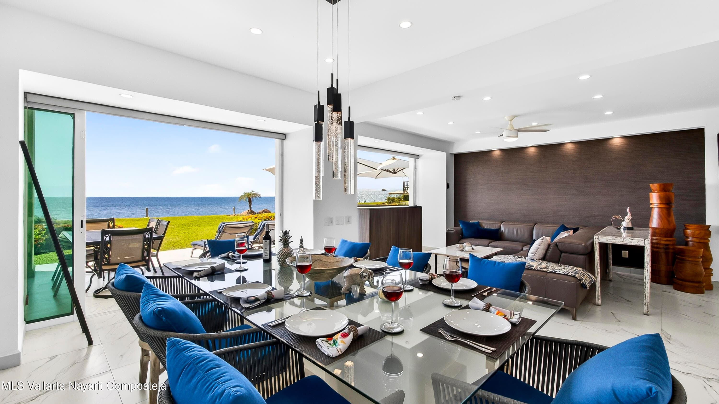 Bay View Grand 15