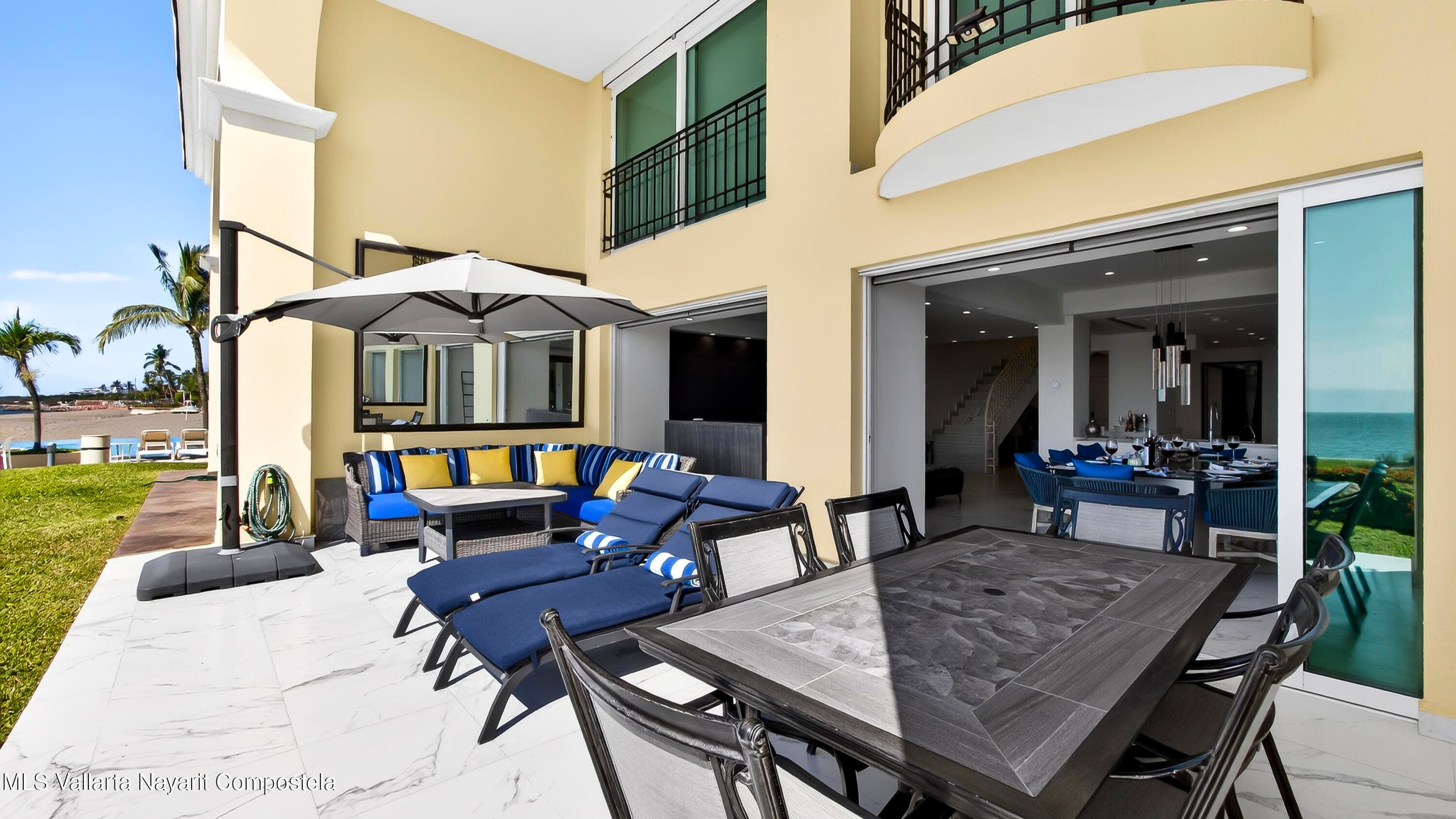 Bay View Grand 21