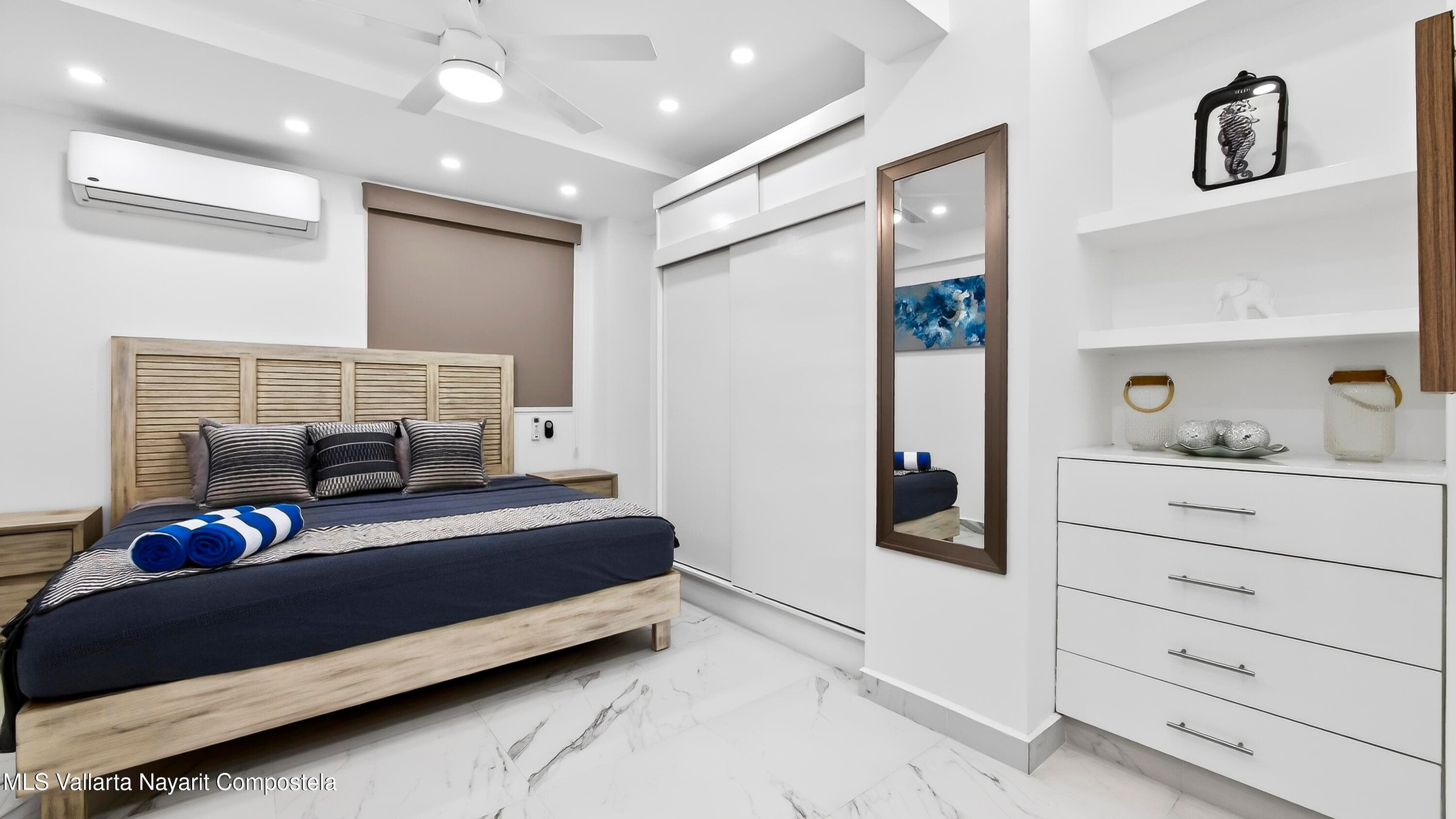 Bay View Grand 38