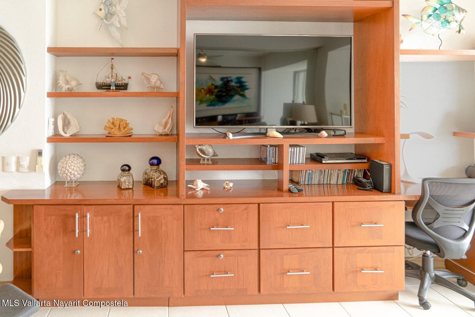 Bay View Grand 8