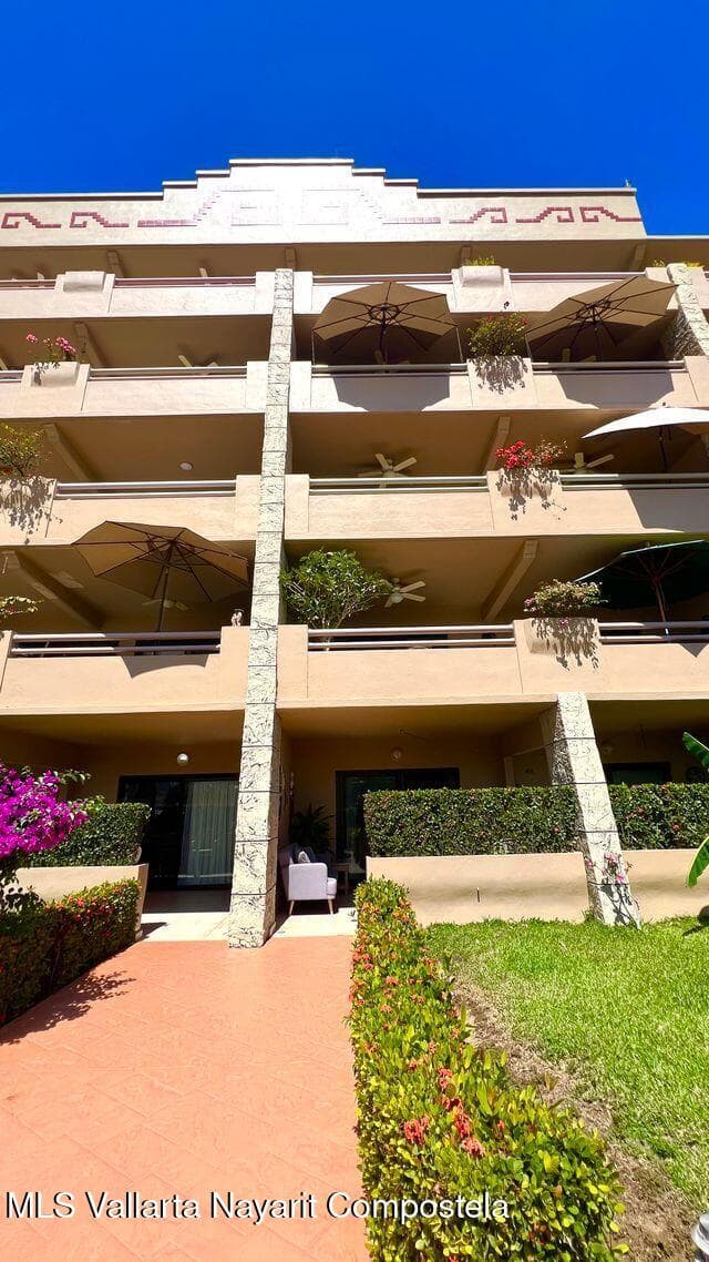 Marina Residences 12