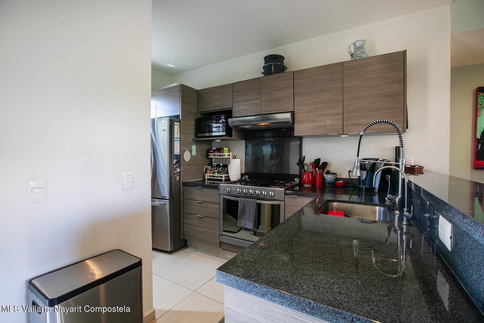 Condo 6