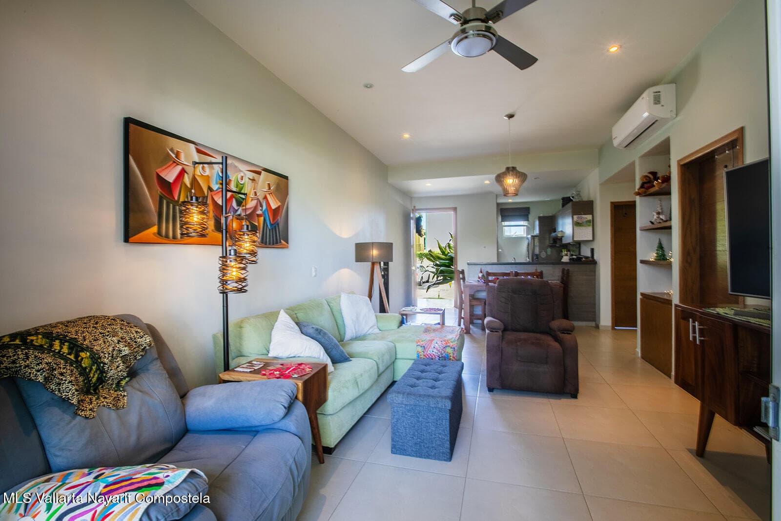 Condo 17