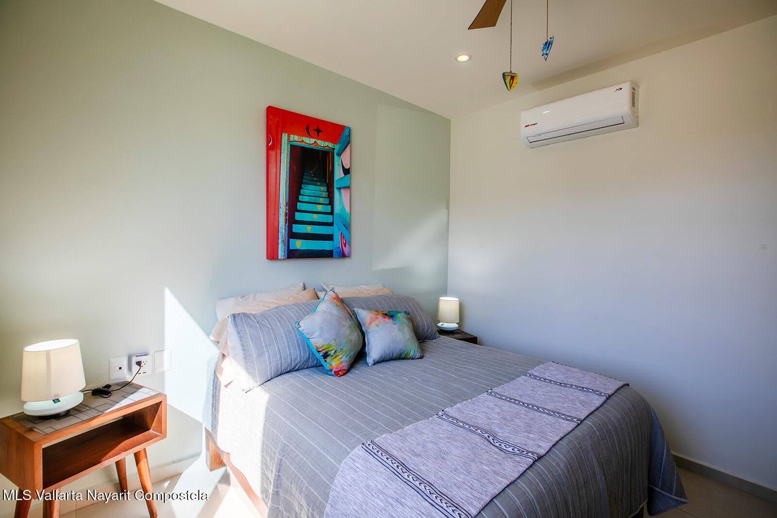 Condo 23