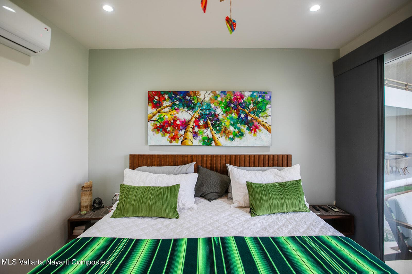 Condo 27