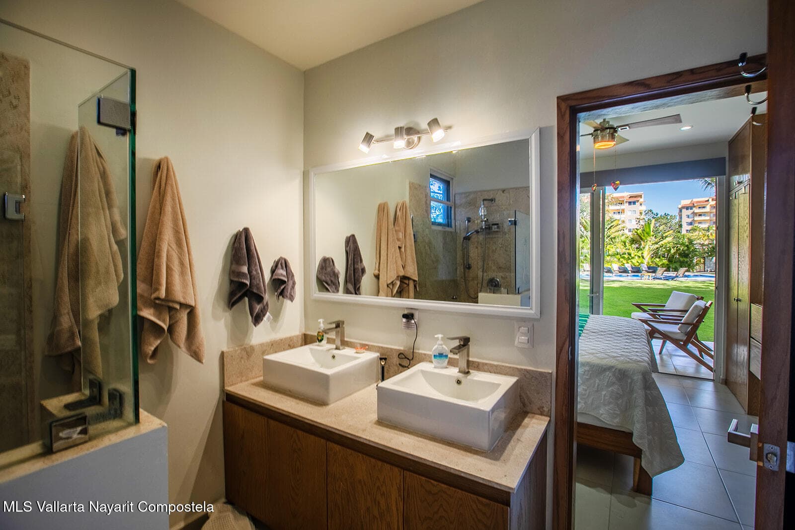 Condo 31