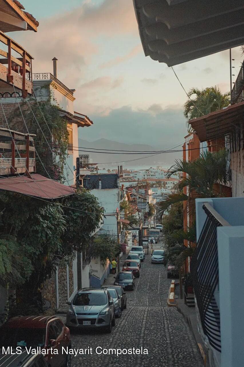 539 Calle Matamoros 17