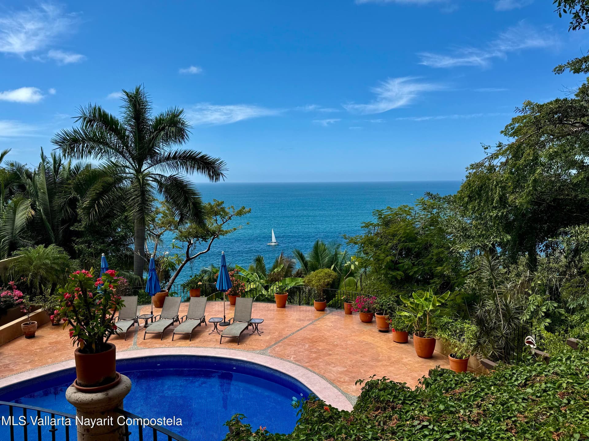 Punta Esmeralda 5