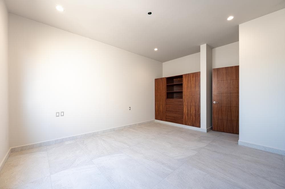 540 Av. Mexico 16