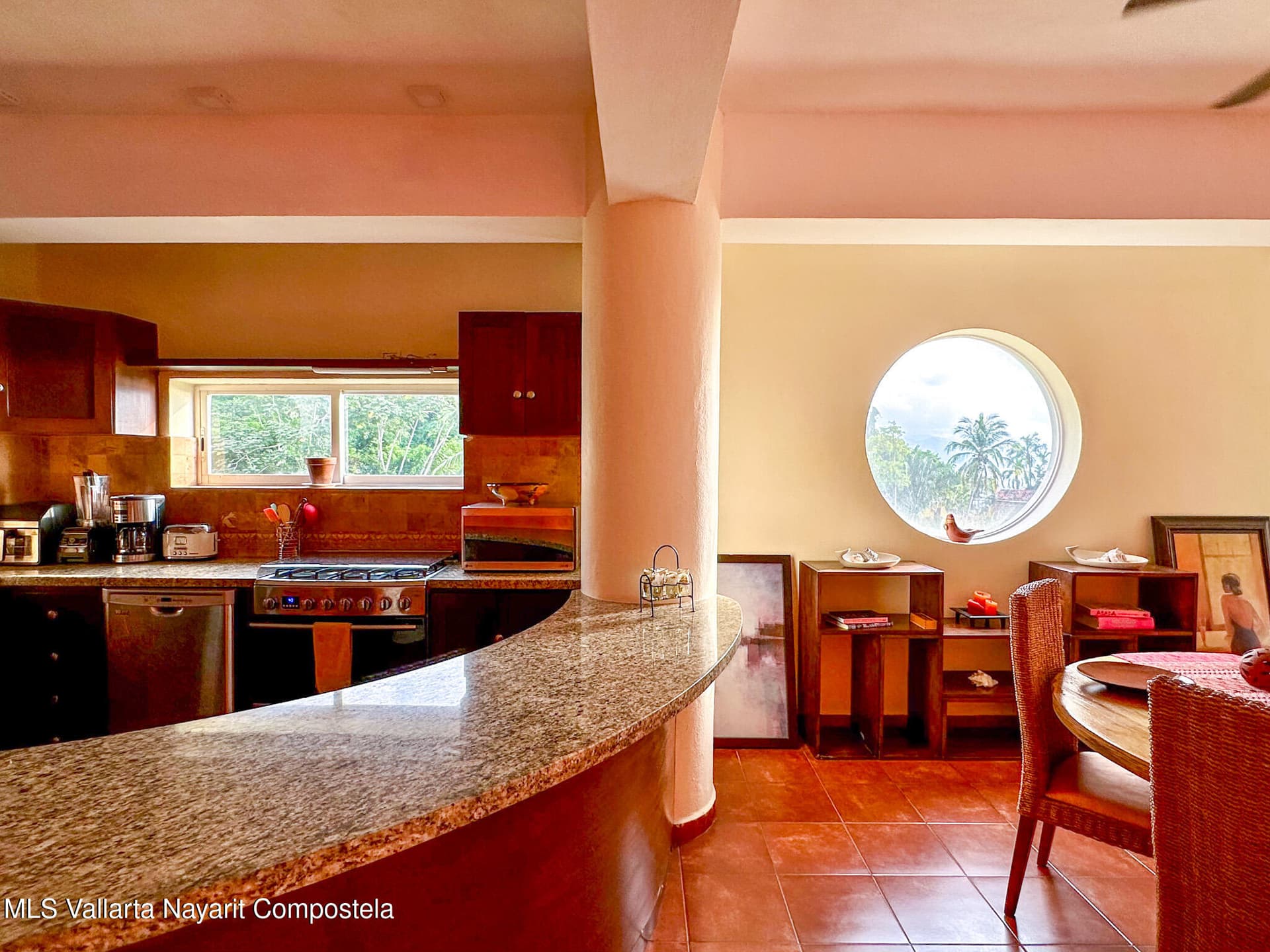 1075 Andador Jamaica 3