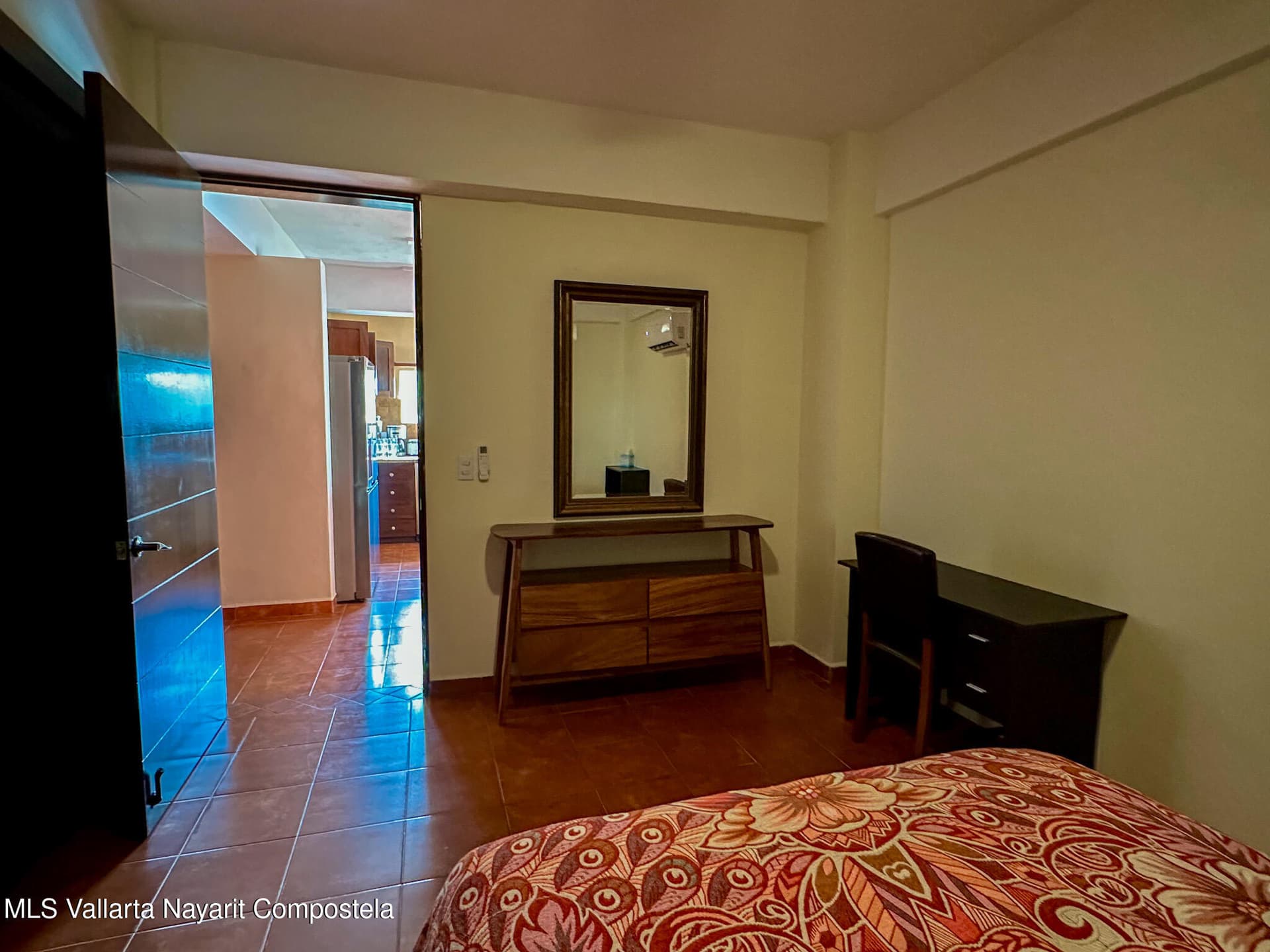 1075 Andador Jamaica 28