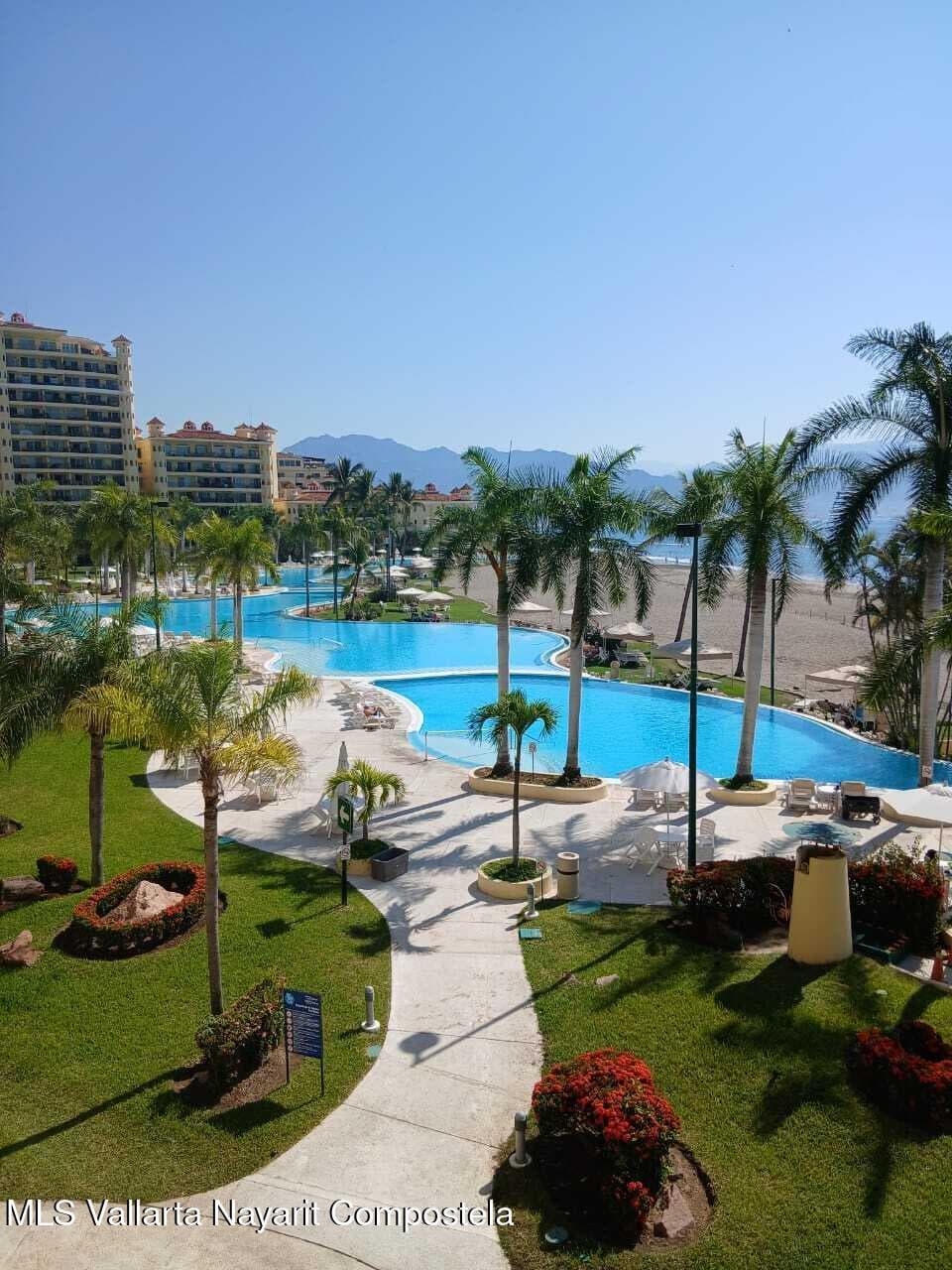 Bay View Grand 10
