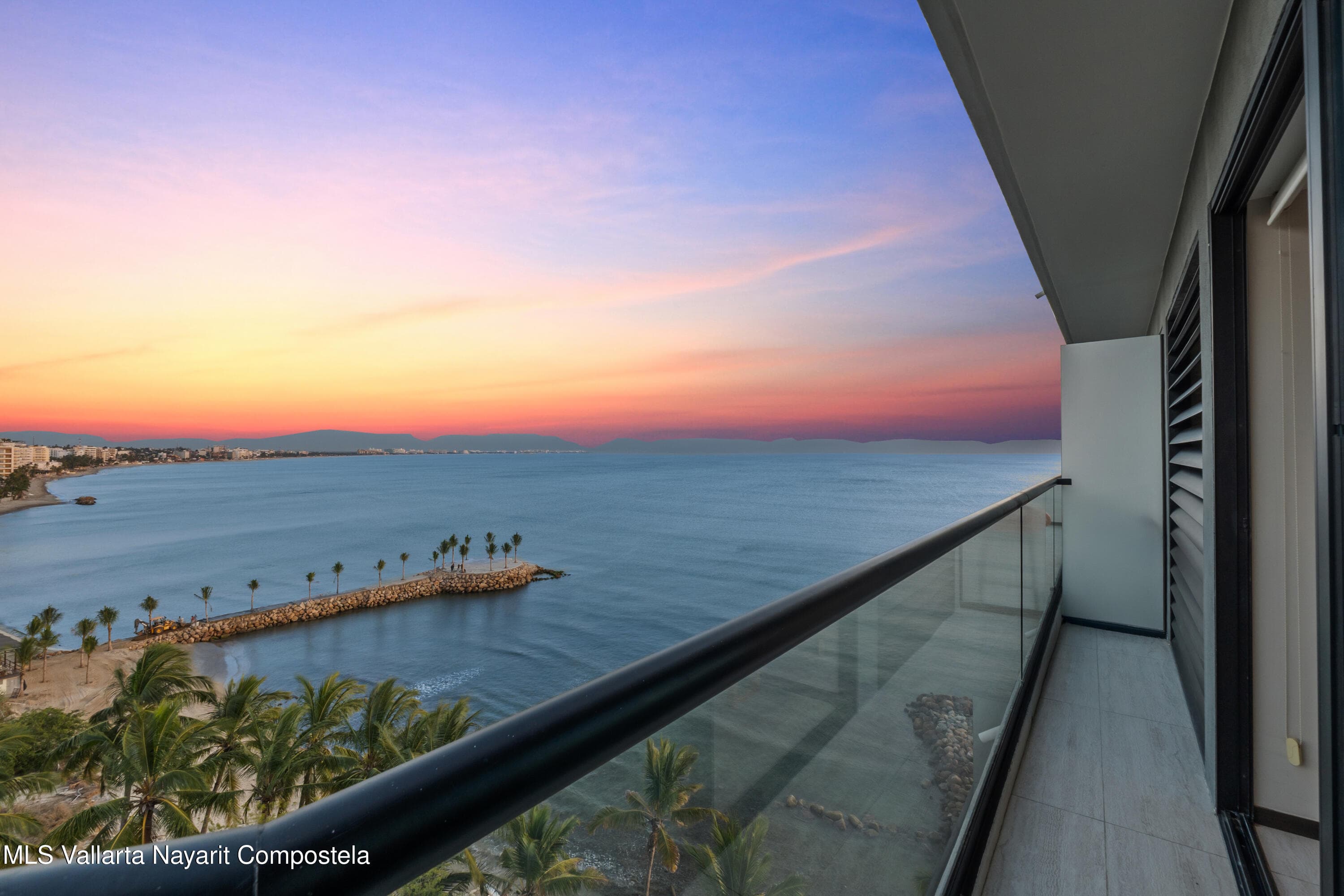 961 Playa de los Picos 2