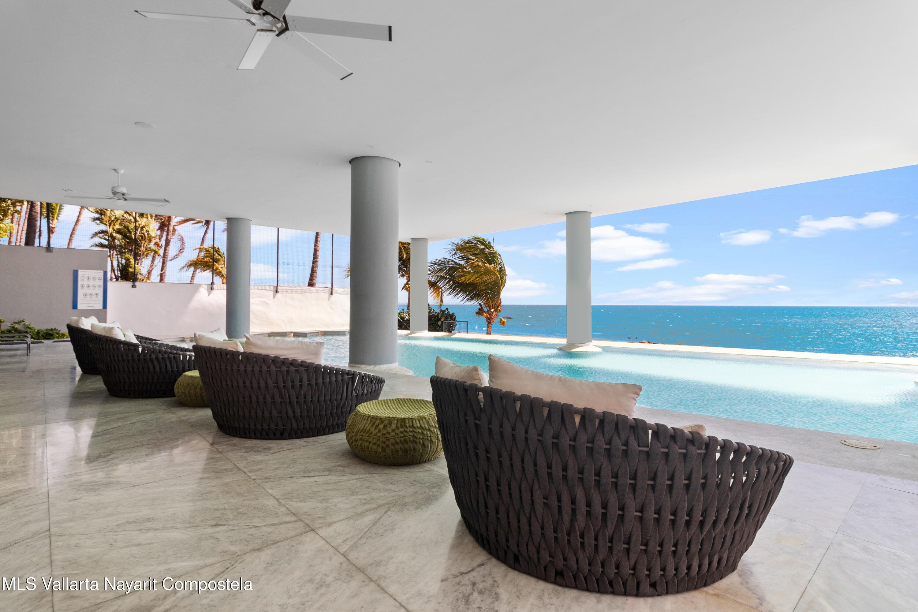 961 Playa de los Picos 27
