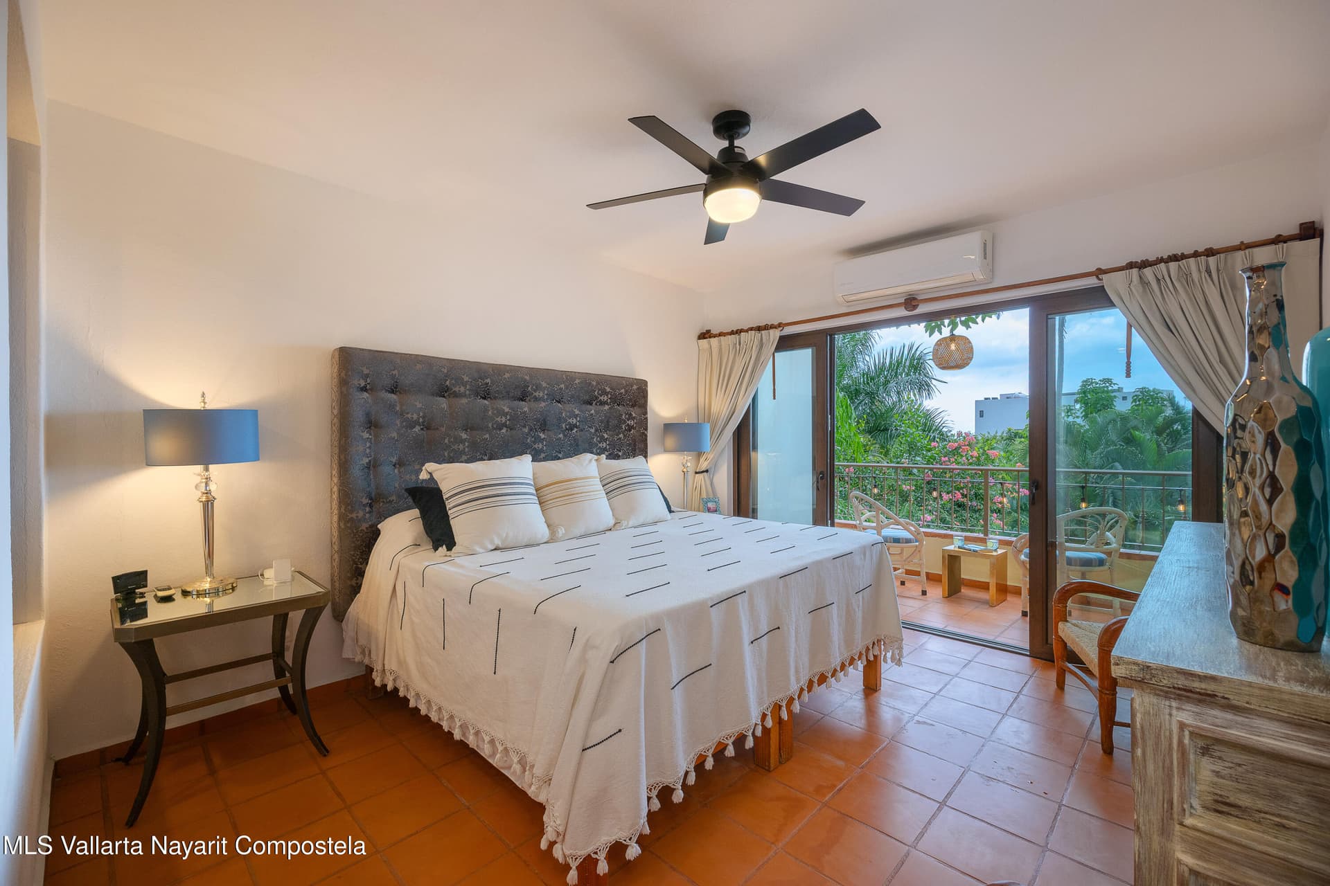 221 Gardenia 14