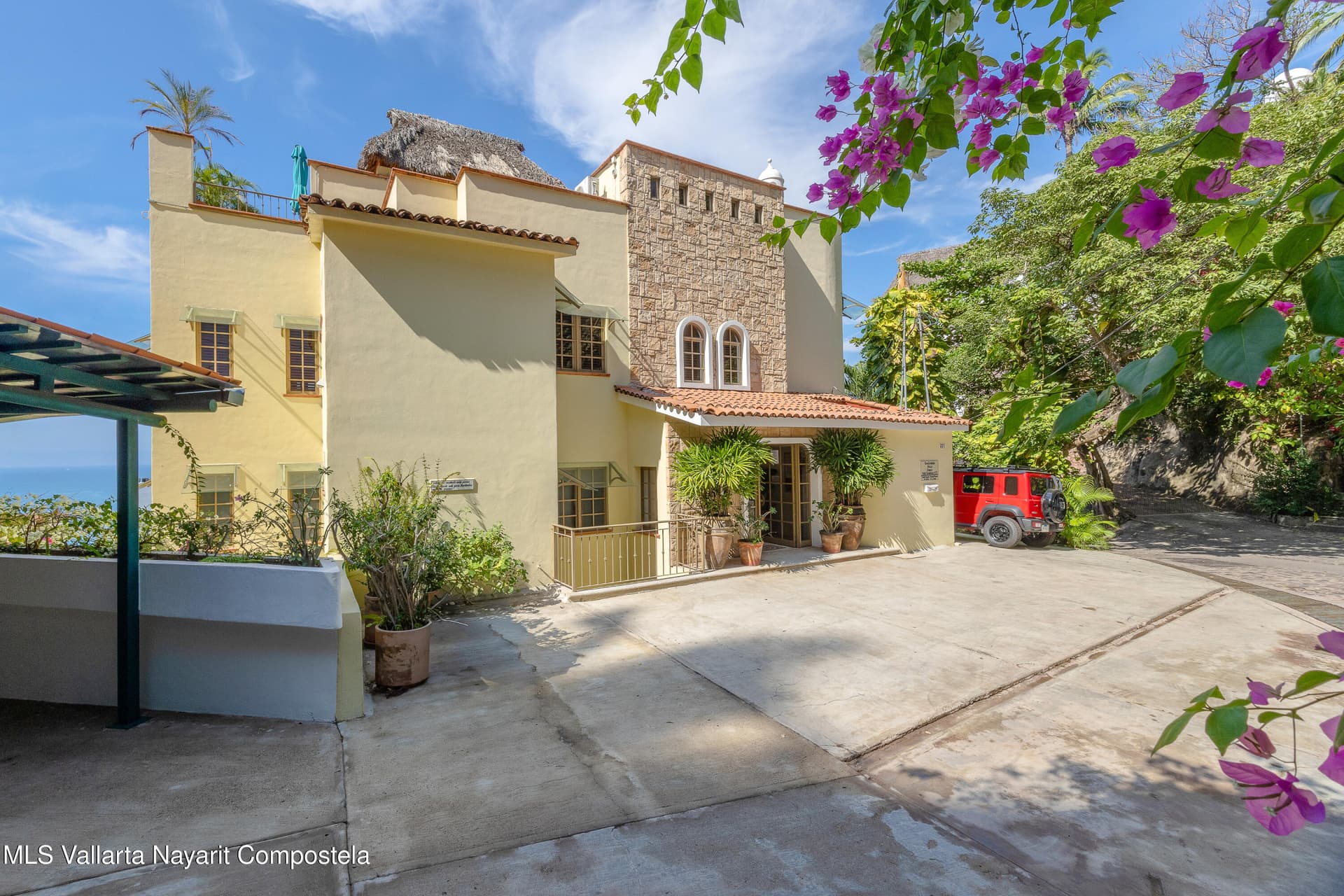 221 Gardenia 31