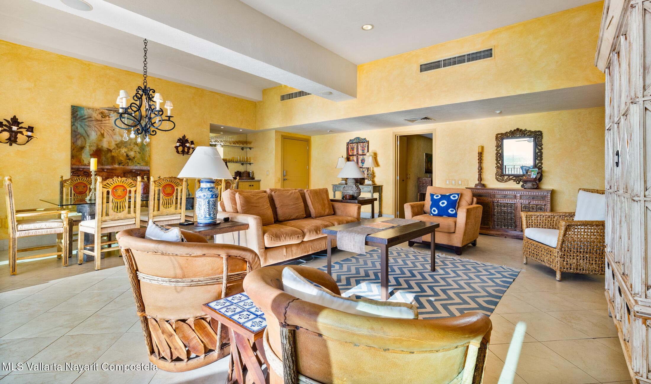 Grand Venetian 7