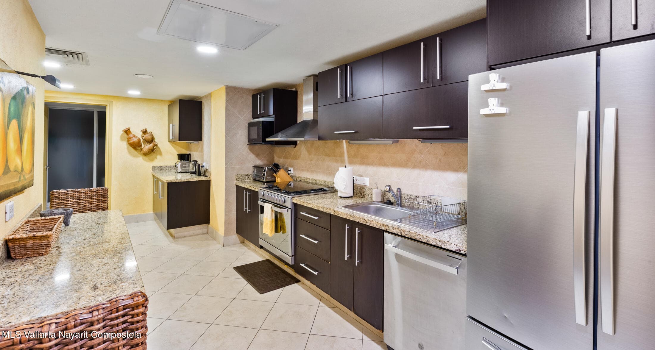 Grand Venetian 8