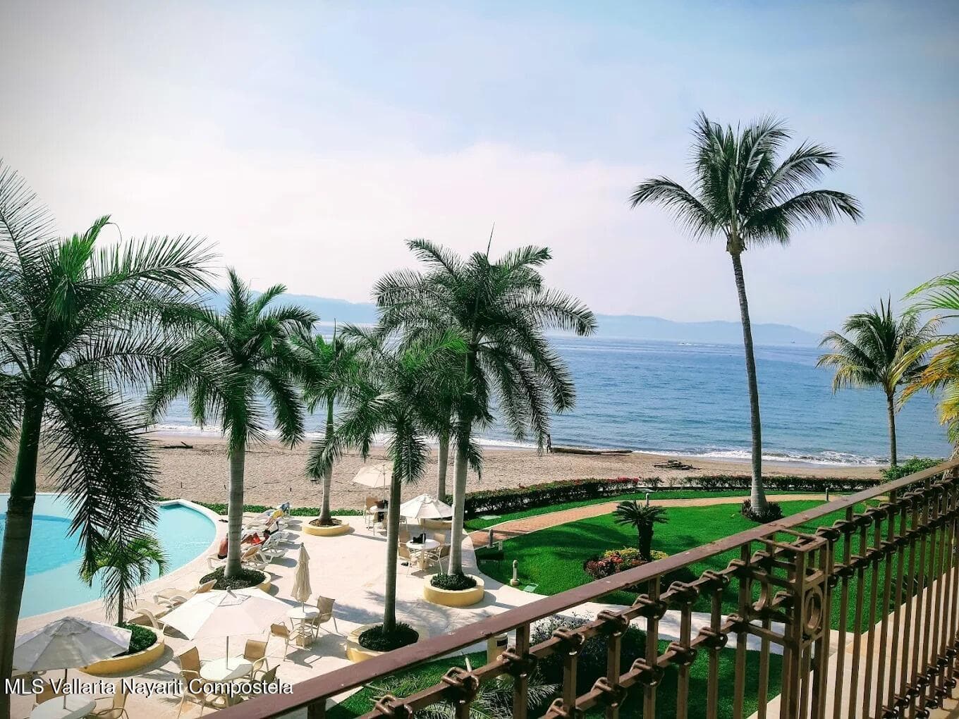 Bay View Grand