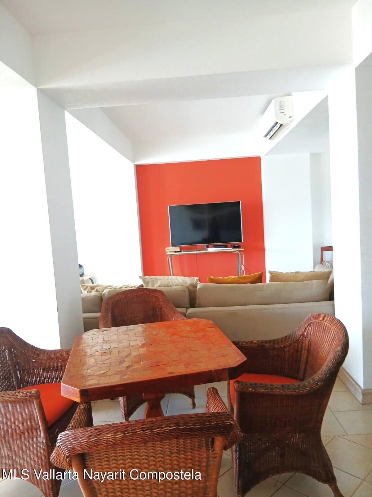 Bay View Grand 22