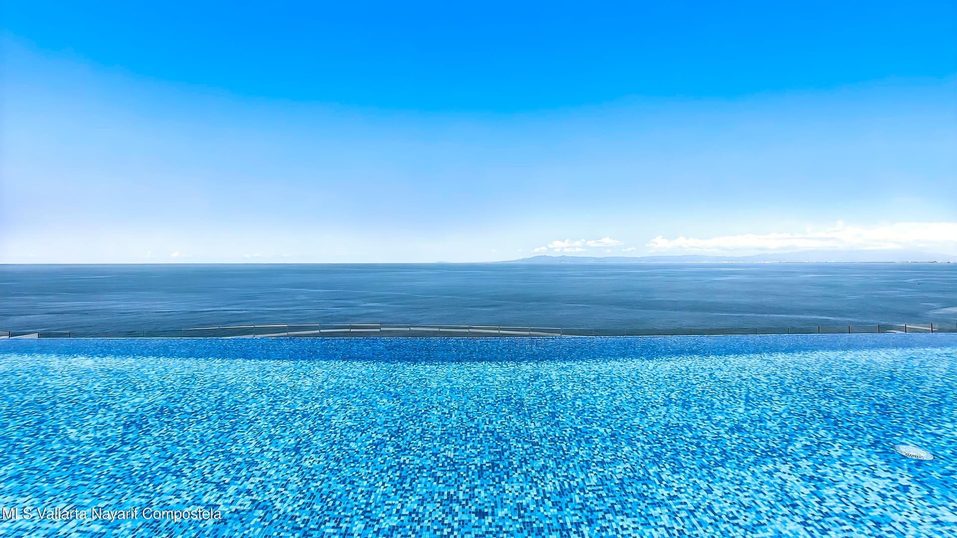 Blue Horizon 31
