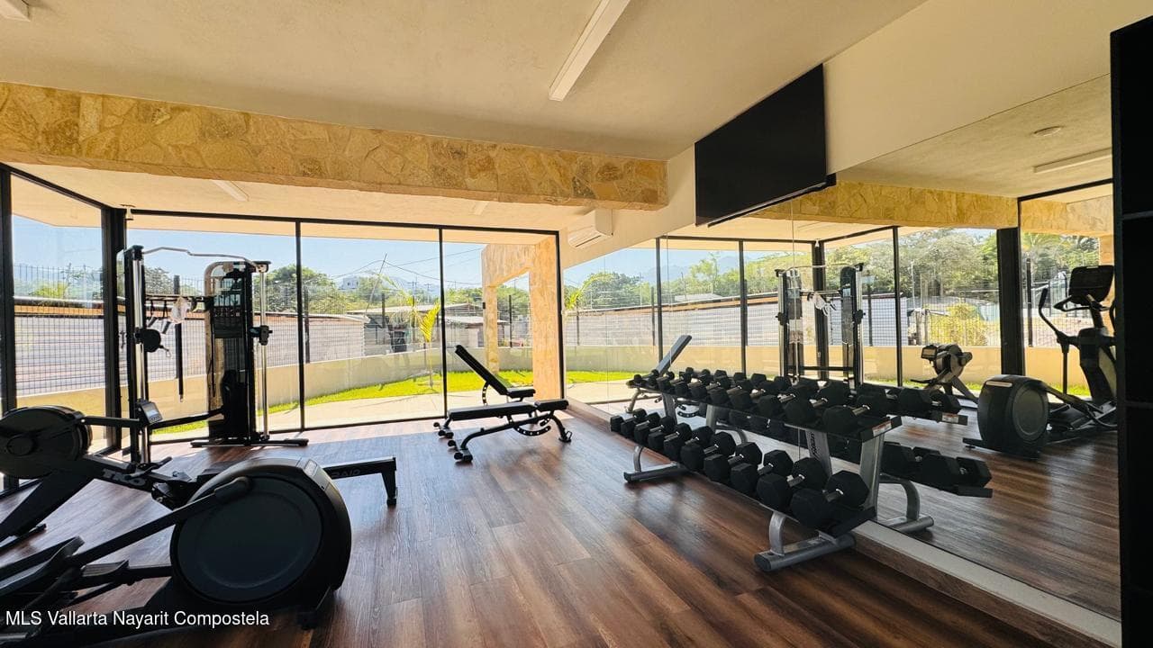 Condo 18