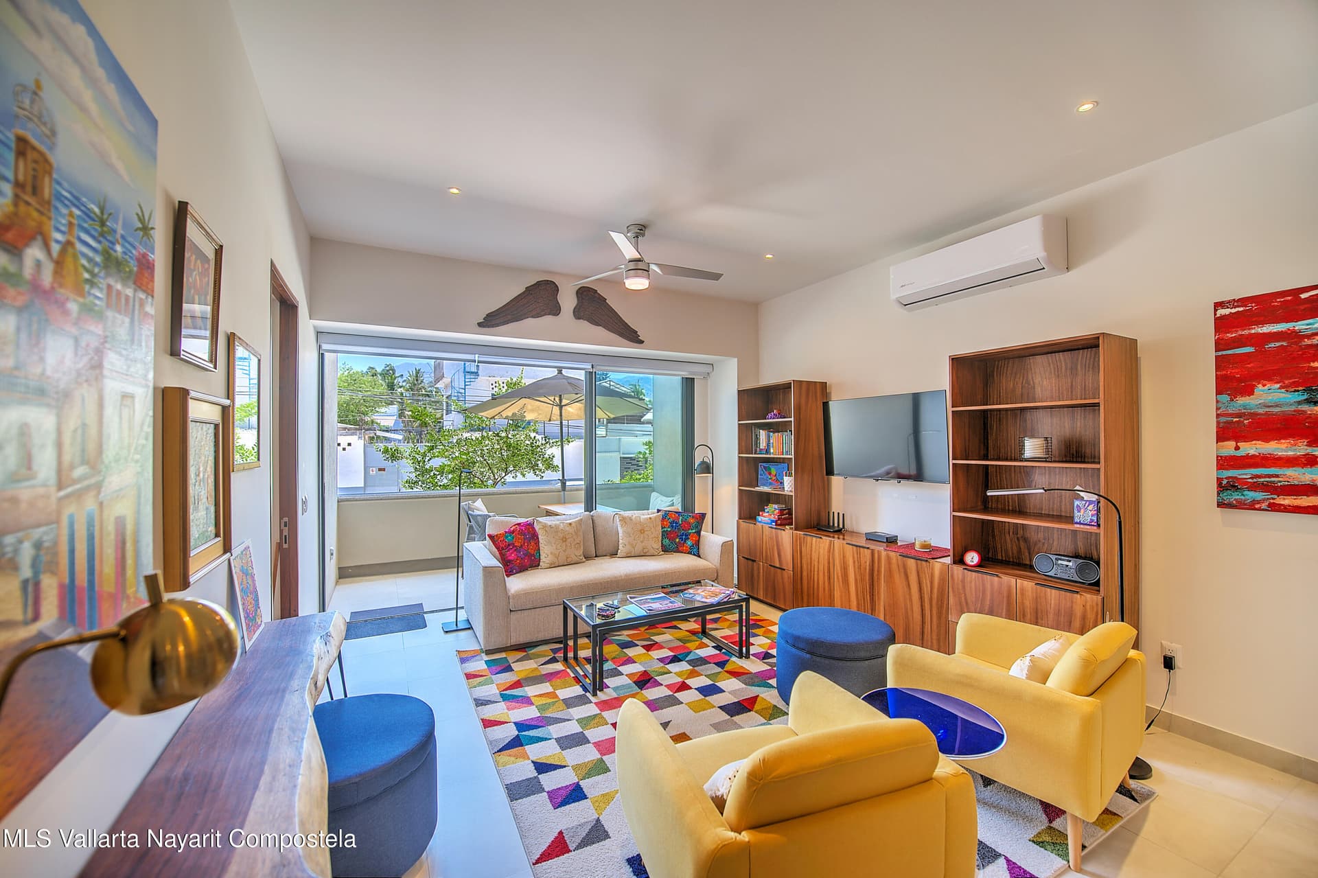 117 PALM SPRING 2