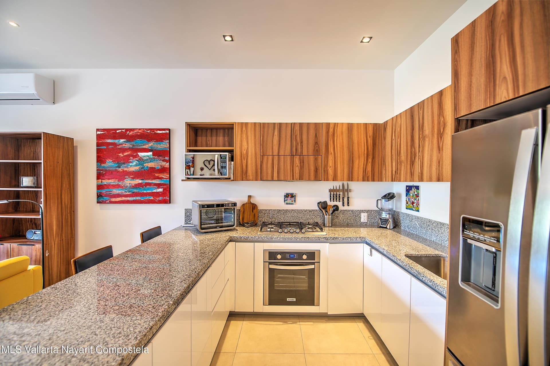 117 PALM SPRING 6
